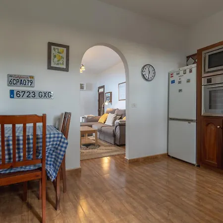 The Lemon Factory Σαλέ