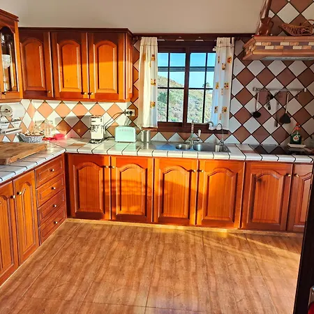 The Lemon Factory Chalet *